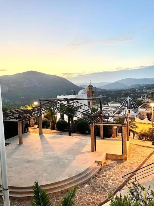 Casa De Suenos - Village House フィネストラット エクステリア 写真